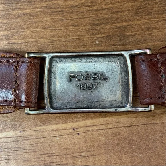 Vintage Fossil 1997 Brown Leather Belt - Picture 9 of 13